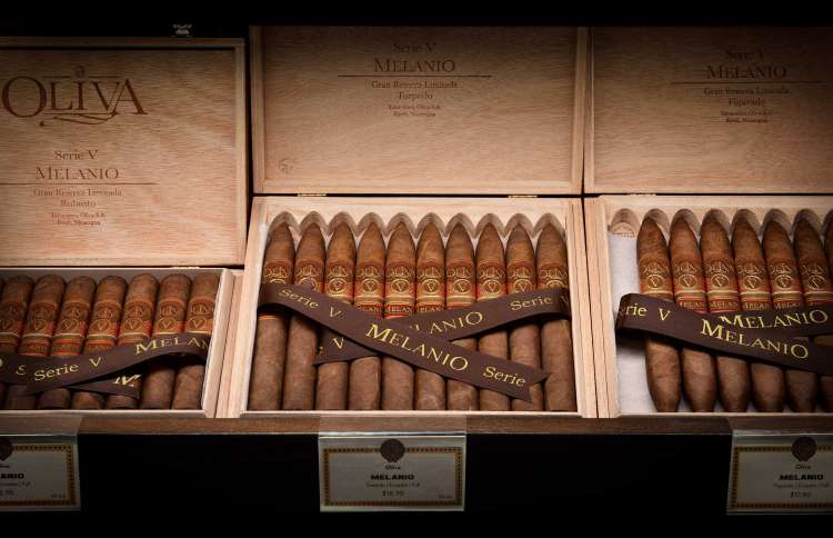 Pívat Cigar Lounge Cigar Boxes Close Up